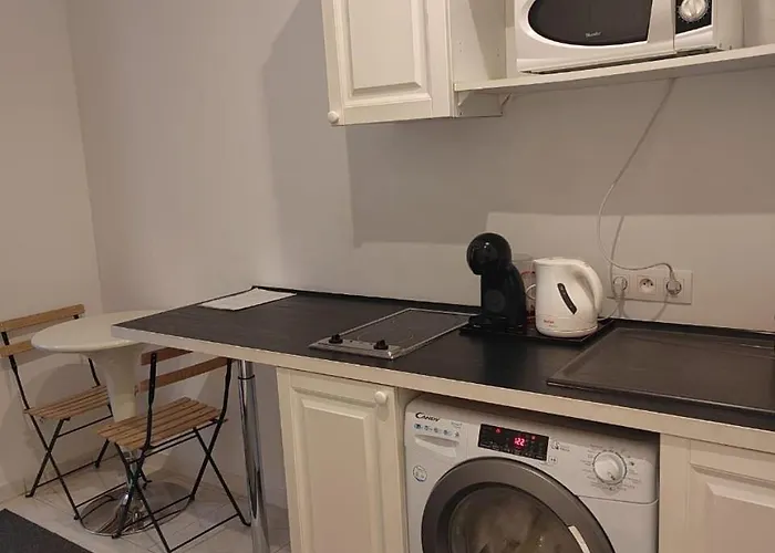 アパート Monaco #3 With Private Patio ボーソレイユ